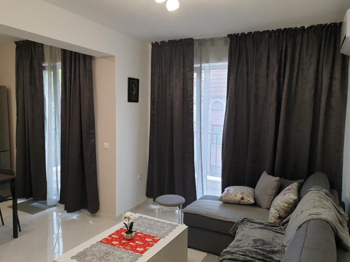 New The Twins Varna Two-Bedroom, Apt 5 At 15 Tsani Ginchev Street, Floor 3 エクステリア 写真