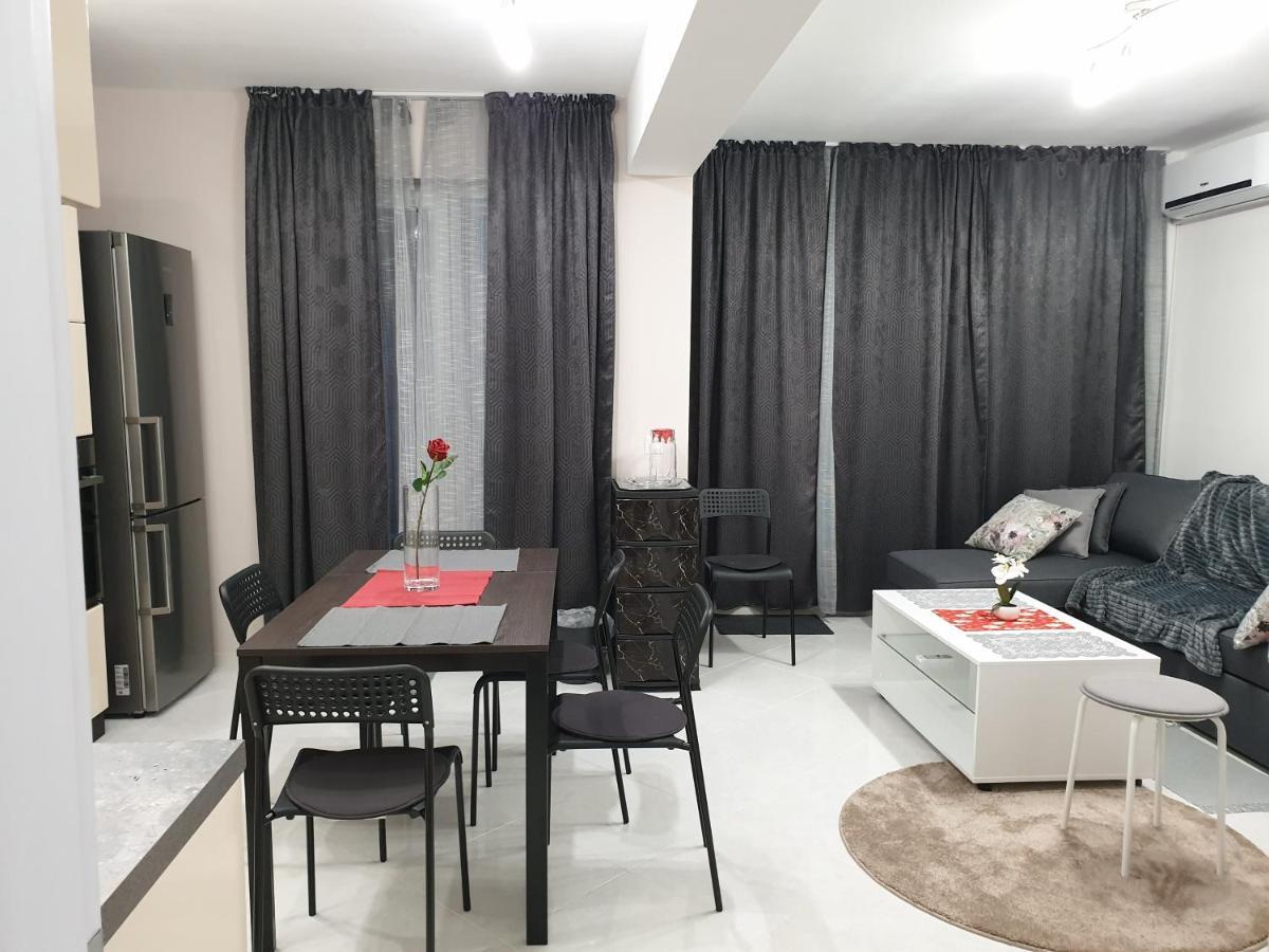 New The Twins Varna Two-Bedroom, Apt 5 At 15 Tsani Ginchev Street, Floor 3 エクステリア 写真