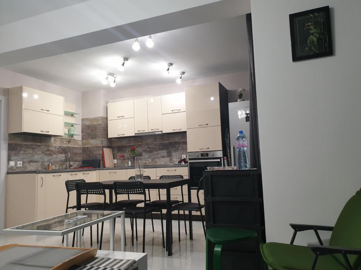 New The Twins Varna Two-Bedroom, Apt 5 At 15 Tsani Ginchev Street, Floor 3 エクステリア 写真