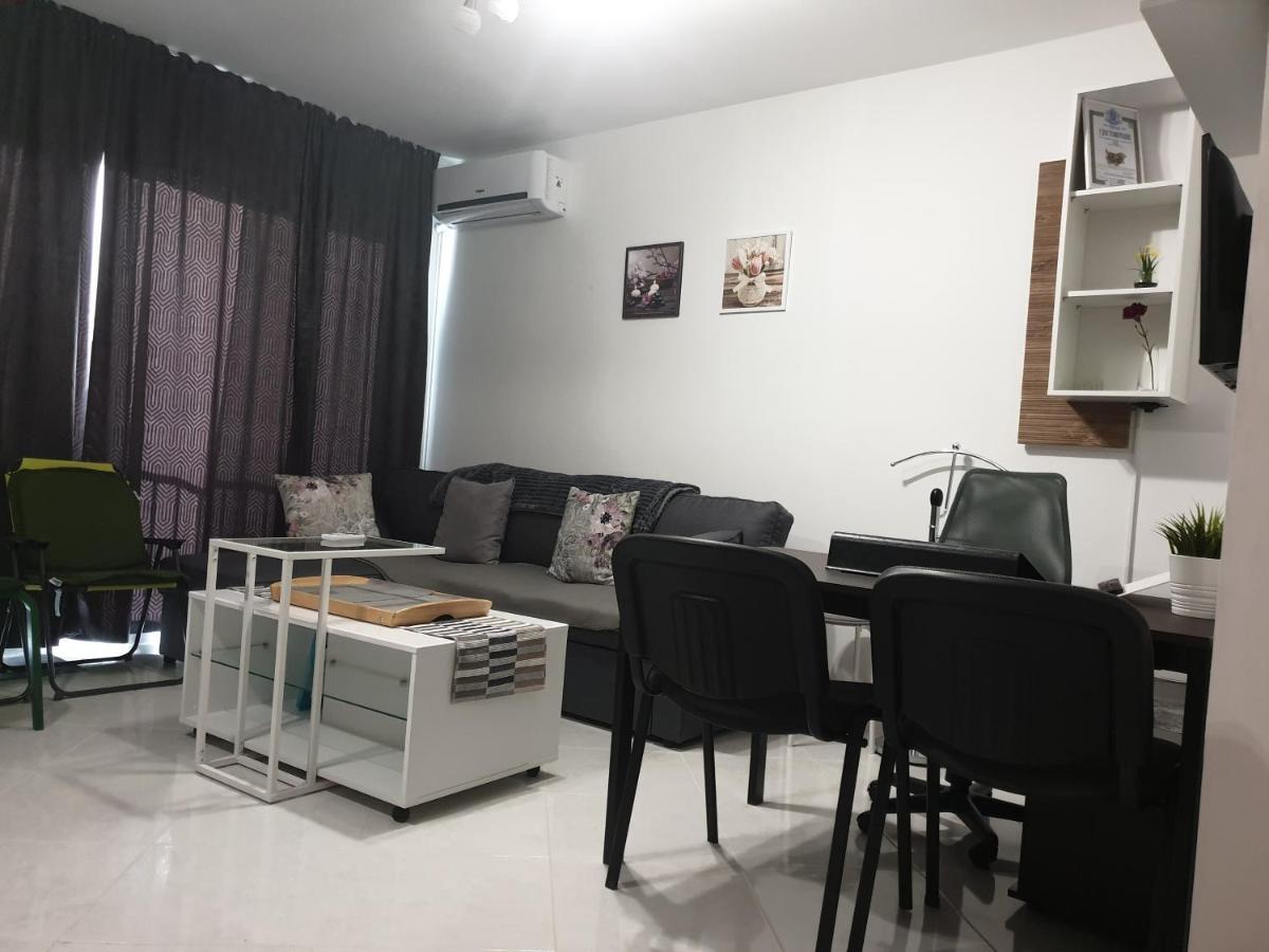 New The Twins Varna Two-Bedroom, Apt 5 At 15 Tsani Ginchev Street, Floor 3 エクステリア 写真