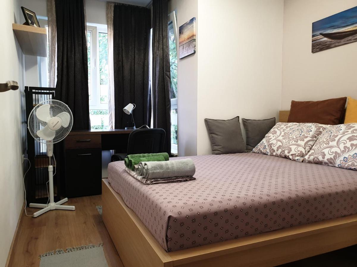 New The Twins Varna Two-Bedroom, Apt 5 At 15 Tsani Ginchev Street, Floor 3 エクステリア 写真